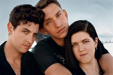 <strong>The xx</strong> producer's debut solo album, In Colour, lies somewhere between shadow and spectrum as it pays tribute to memories of UK dance music. . New xx xx
